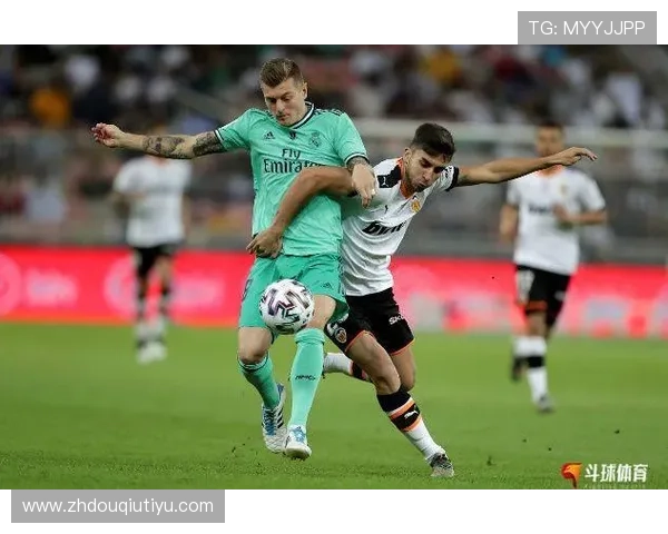 斗球体育app手机版免费版本功能介绍，全面了解最新体育资讯与赛事分析